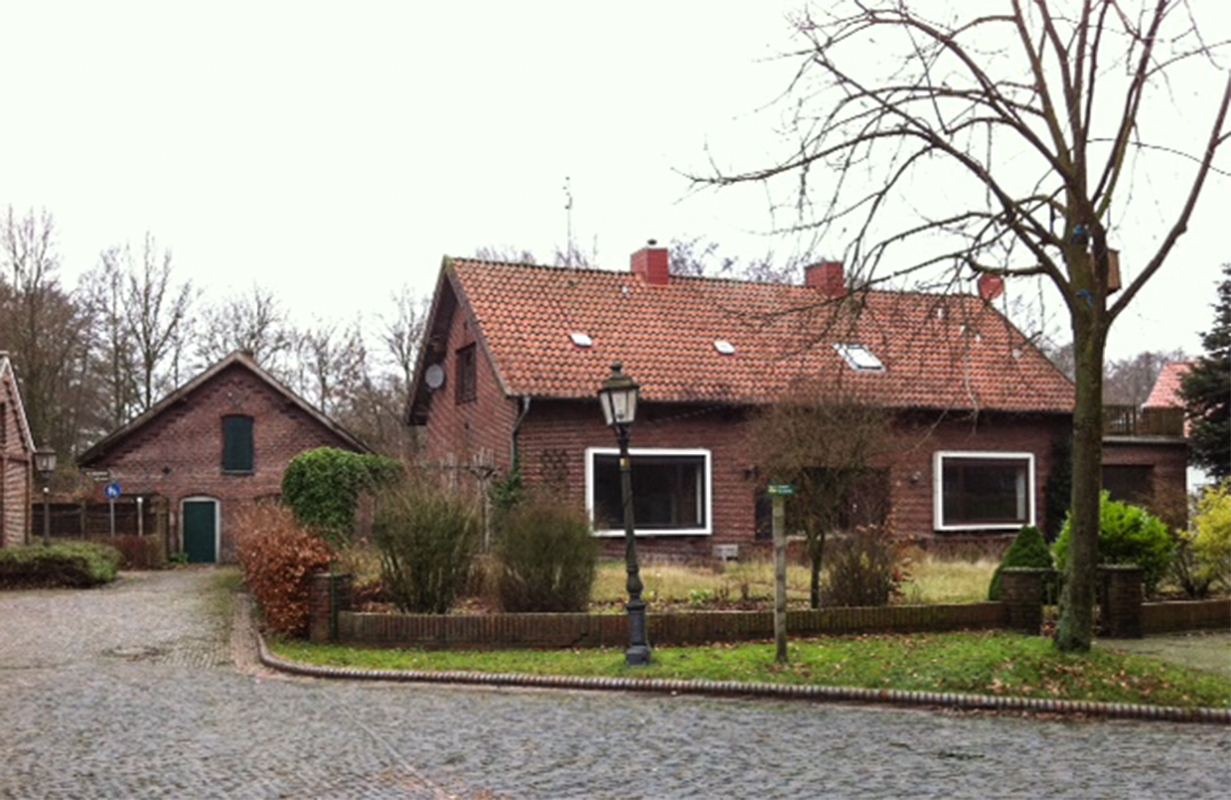 Beamtenwohnhaus Neuenburg: 02.JPG