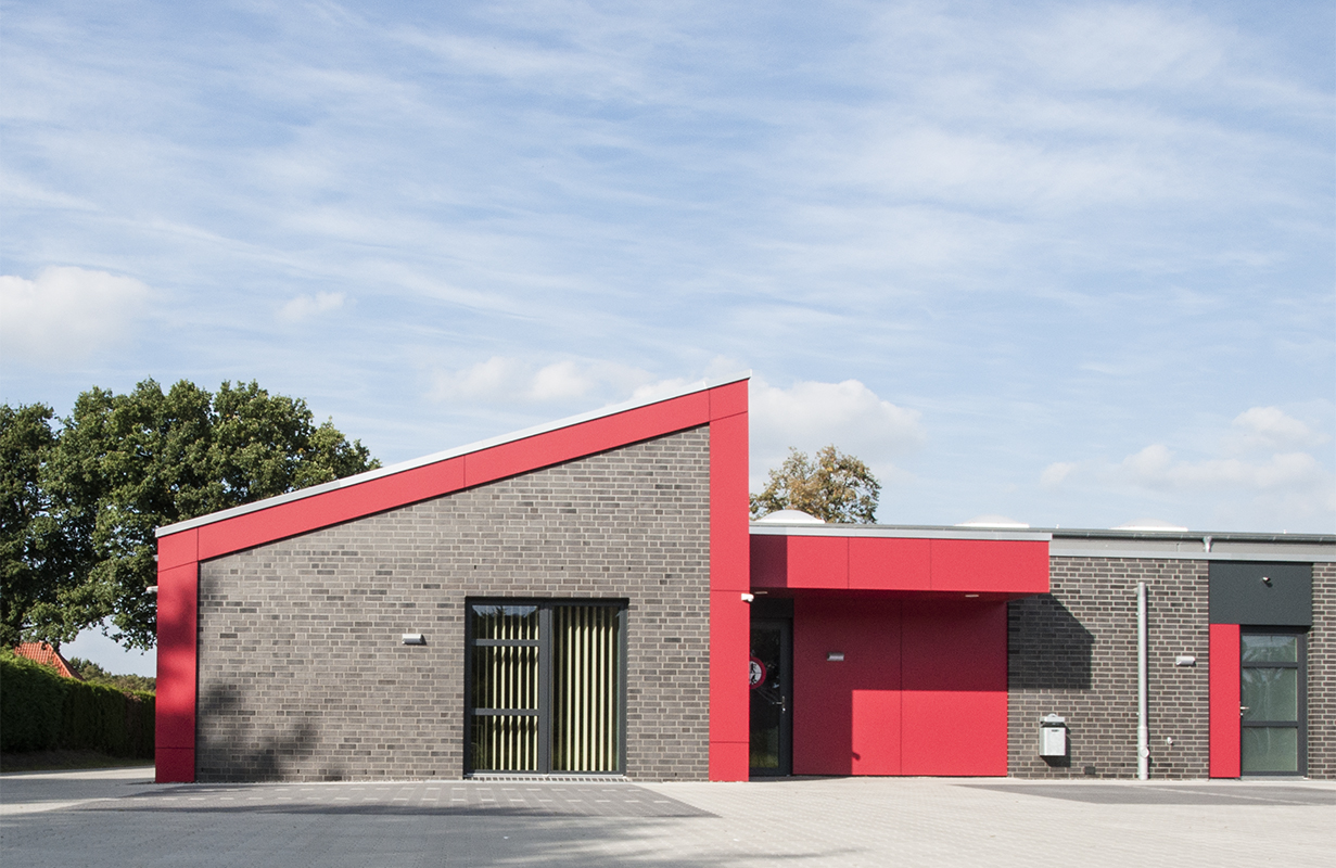 Feuerwehr Neuenburg Kapels Architekten Feuerwehr Neuenburg Kapels Architekten